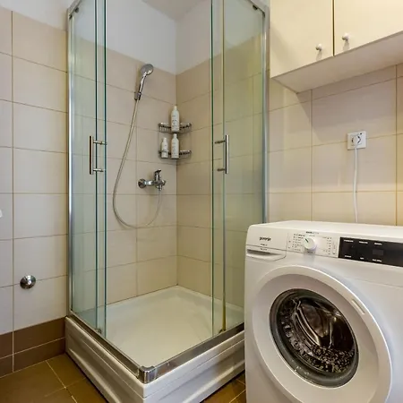 Apartamento Ira With Balcony *